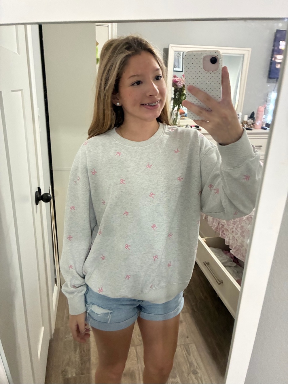 Mollies Boutique Small Gray Sweatshirt with Pink Embroidery